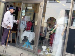 the_second_hand_shop-1